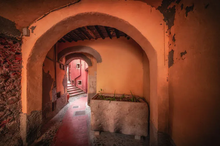 I Capture The Beauty Of Italian Back Alleys, And They Remind Me Of Fairy Tales