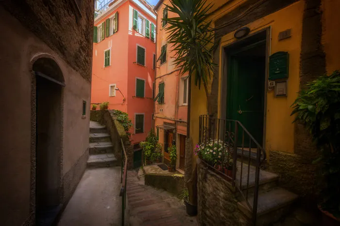 I Capture The Beauty Of Italian Back Alleys, And They Remind Me Of Fairy Tales