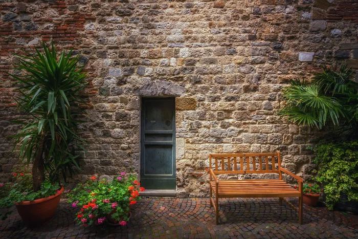 I Capture The Beauty Of Italian Back Alleys, And They Remind Me Of Fairy Tales