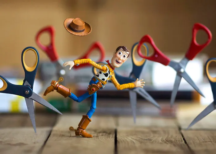 Don't Run With Scissors!!