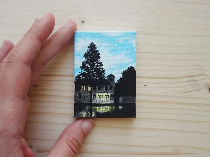 Mini Magritte