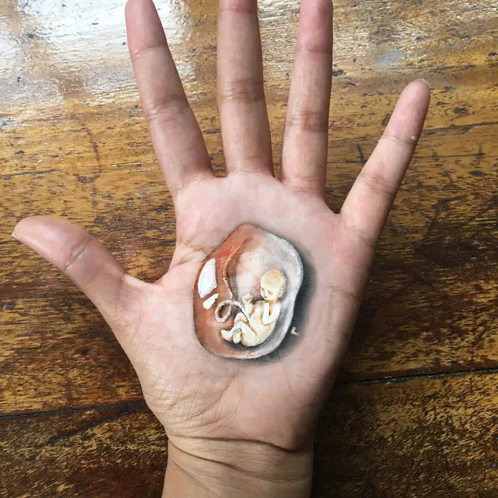 I Create Temporary 3D Paintings On My Left Hand (22 Pics)