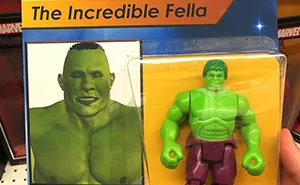 Estas figuras falsas de los Vengadores son tan cutres que han triunfado hasta agotarse
