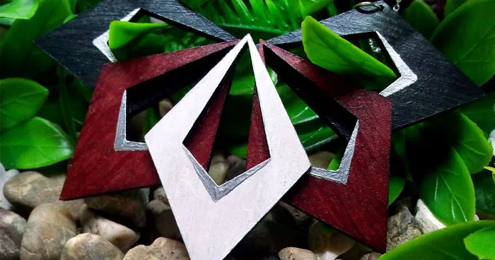 Amazing Jewelries From Durable Recycled Wood