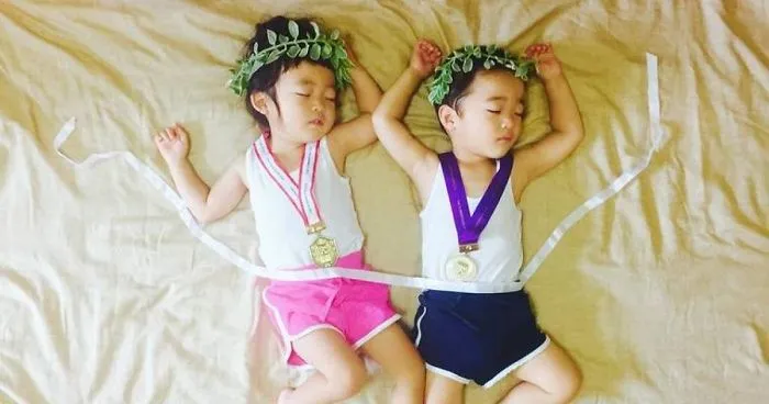Mom Creates Adventures For Her Twins While They Sleep And The Result Is Wonderful