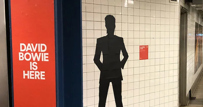 Amazing David Bowie Tribute Is Making New Yorkers Use Subway More