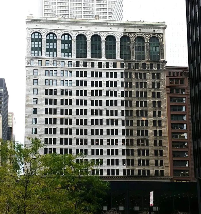 Edificio nacional de Chicago en plena limpieza