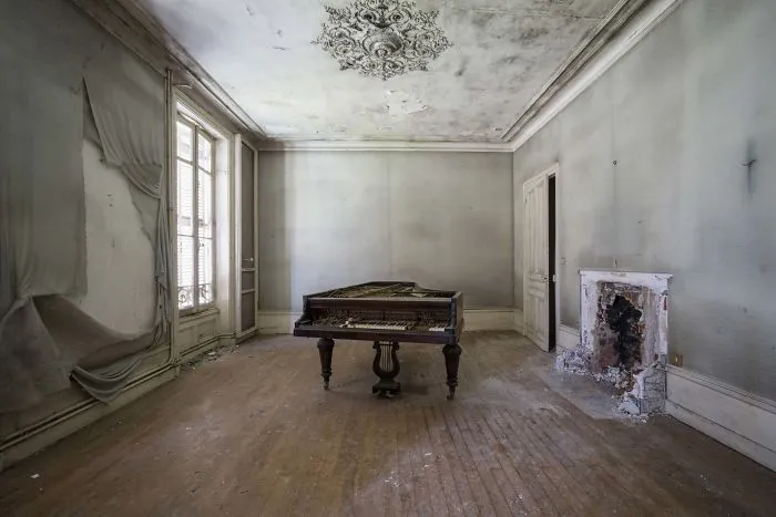 I Travel Through Europe In Search Of Forgotten Pianos In Abandoned Places