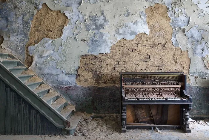 I Travel Through Europe In Search Of Forgotten Pianos In Abandoned Places