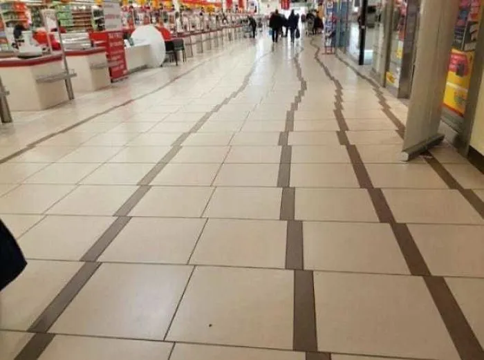 Meanwhile In Supermarket