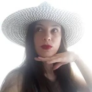 Naomi Devil