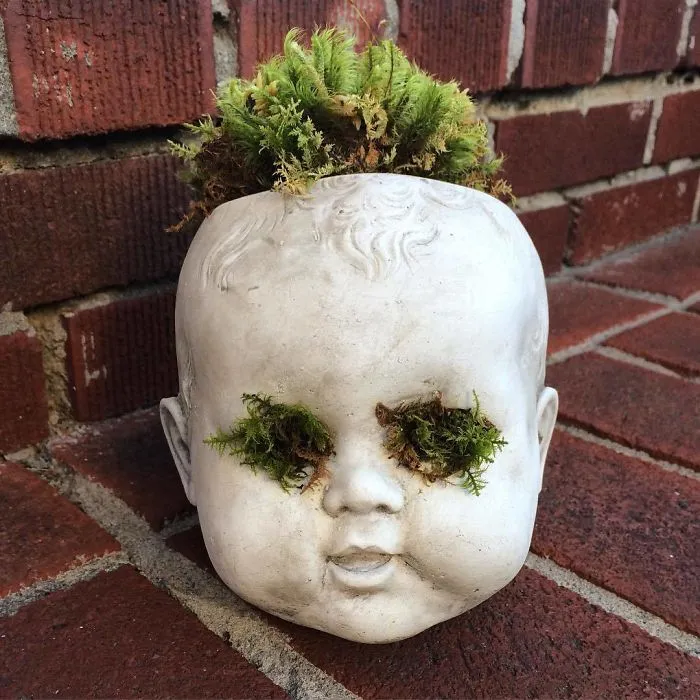 145 People Who Turned Old Dolls Into Planters And Scared The Hell Out Of Their Neighbors