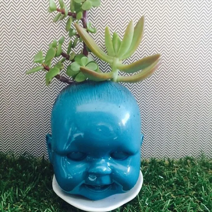145 People Who Turned Old Dolls Into Planters And Scared The Hell Out Of Their Neighbors