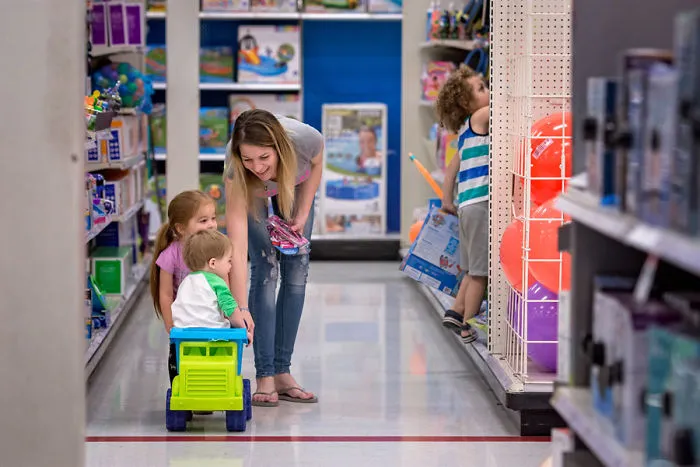 La maternidad es no hacer nunca la compra sola