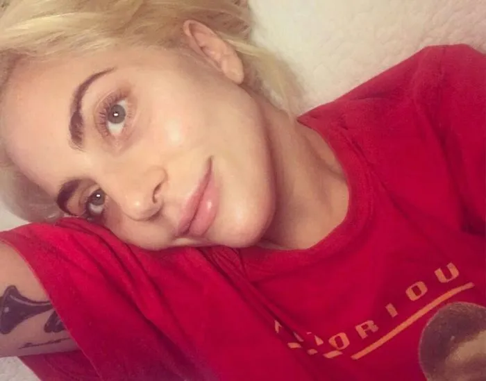 28 Times That Lady Gaga Abandoned The Makeup And Surprised The Internet In Its Instagram