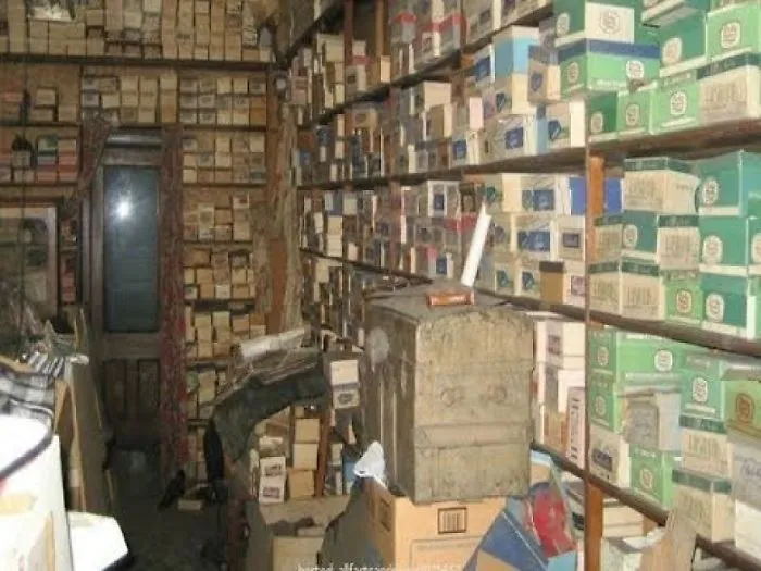 This Shoe Store Has Been Closed For 40 Years  When They Opened The Boxes, This Is What They Found