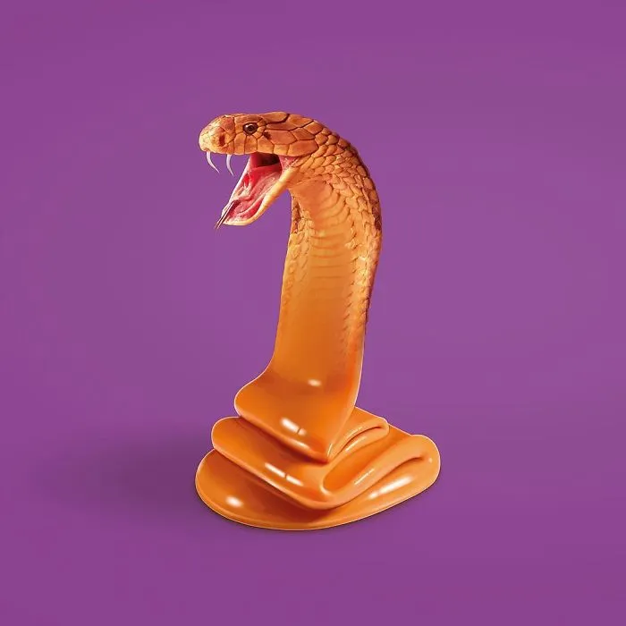 Artist Makes Incredible Manipulations That Will Surely Mess With Your Head