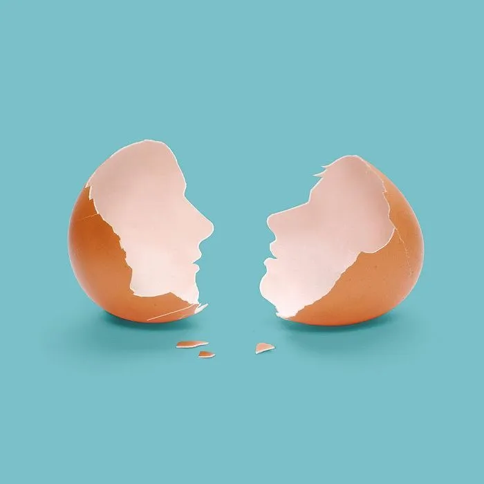 Artist Makes Incredible Manipulations That Will Surely Mess With Your Head
