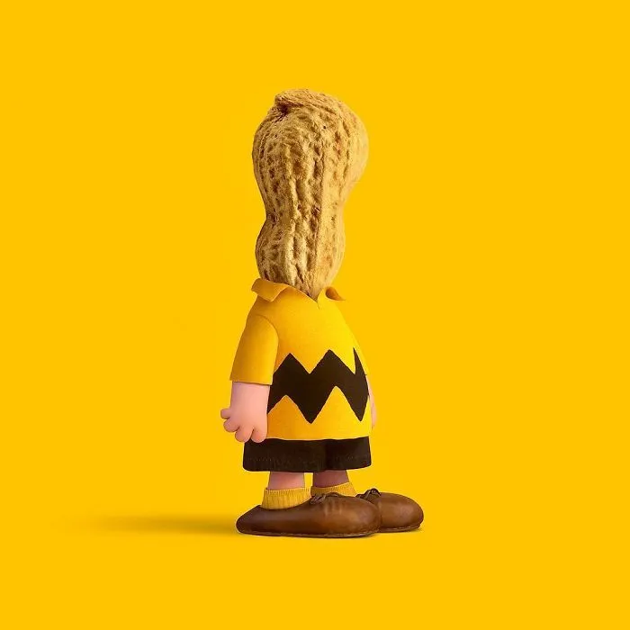 Artist Makes Incredible Manipulations That Will Surely Mess With Your Head