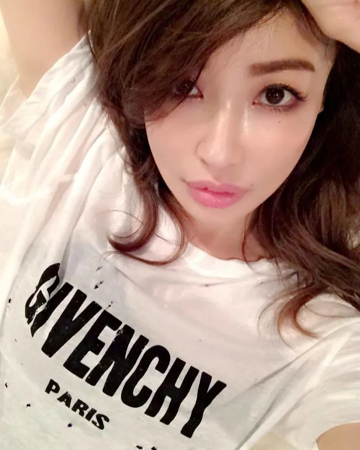 This Japanese Model Revealed Her Actual Age, And Nobody Believed Her