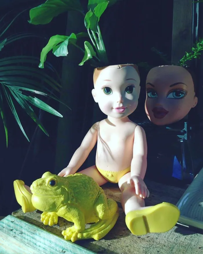 145 People Who Turned Old Dolls Into Planters And Scared The Hell Out Of Their Neighbors