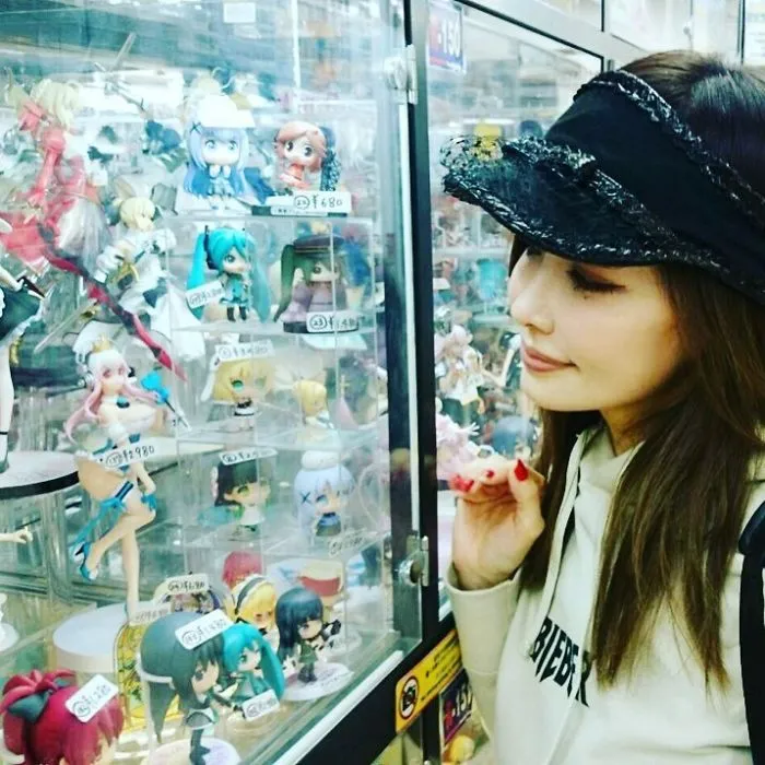 This Japanese Model Revealed Her Actual Age, And Nobody Believed Her