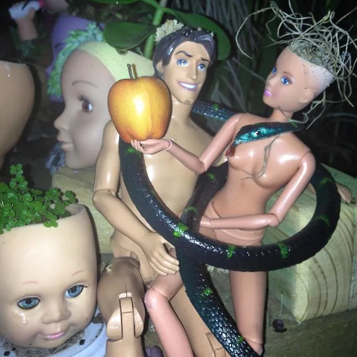 145 People Who Turned Old Dolls Into Planters And Scared The Hell Out Of Their Neighbors