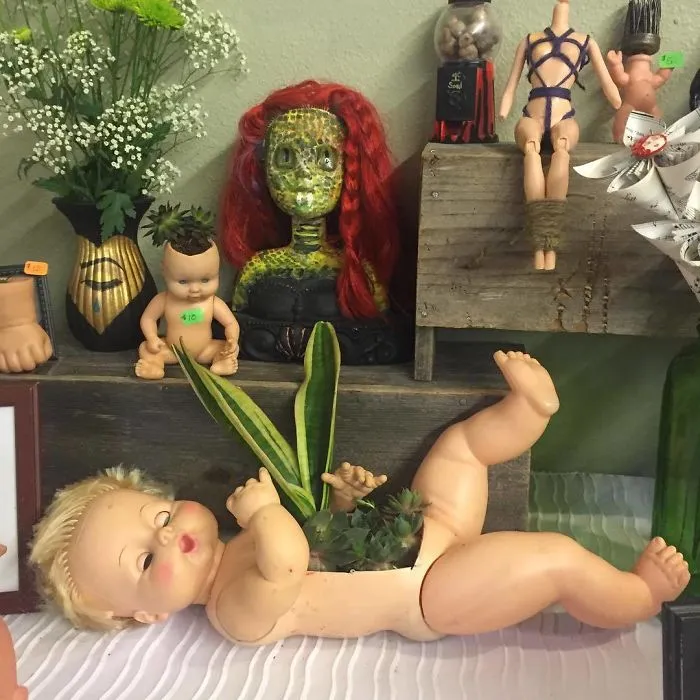 145 People Who Turned Old Dolls Into Planters And Scared The Hell Out Of Their Neighbors