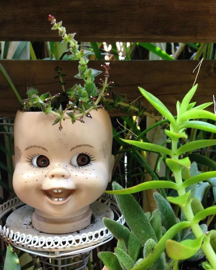 145 People Who Turned Old Dolls Into Planters And Scared The Hell Out Of Their Neighbors