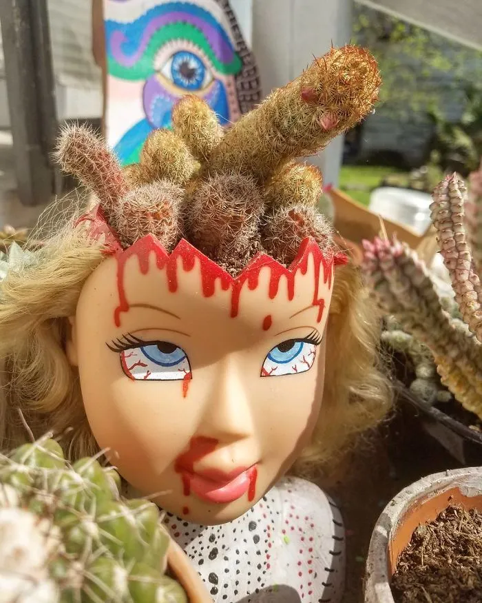 145 People Who Turned Old Dolls Into Planters And Scared The Hell Out Of Their Neighbors