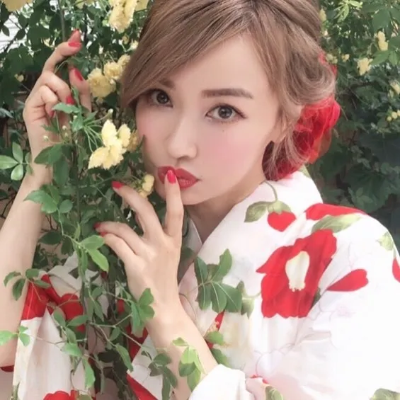 This Japanese Model Revealed Her Actual Age, And Nobody Believed Her