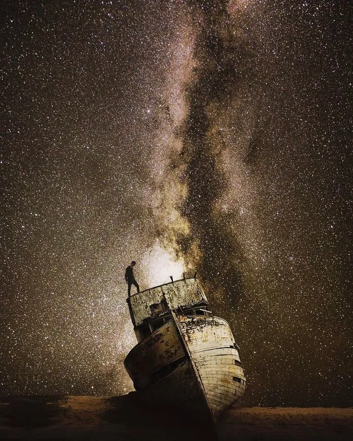 Iranian Artist Creates Surreal Worlds With The Help Of Photoshop