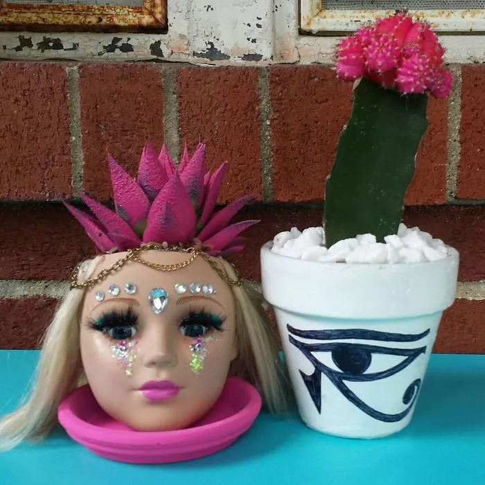 145 People Who Turned Old Dolls Into Planters And Scared The Hell Out Of Their Neighbors