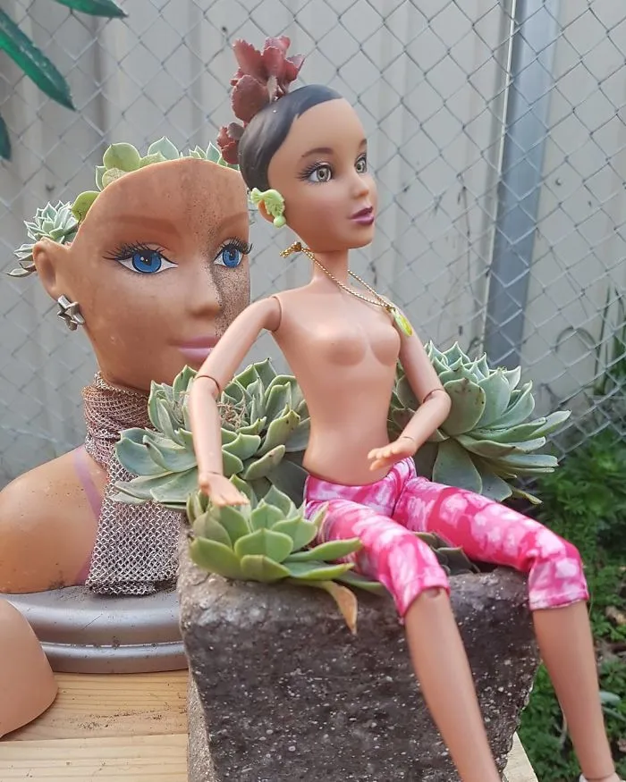 145 People Who Turned Old Dolls Into Planters And Scared The Hell Out Of Their Neighbors