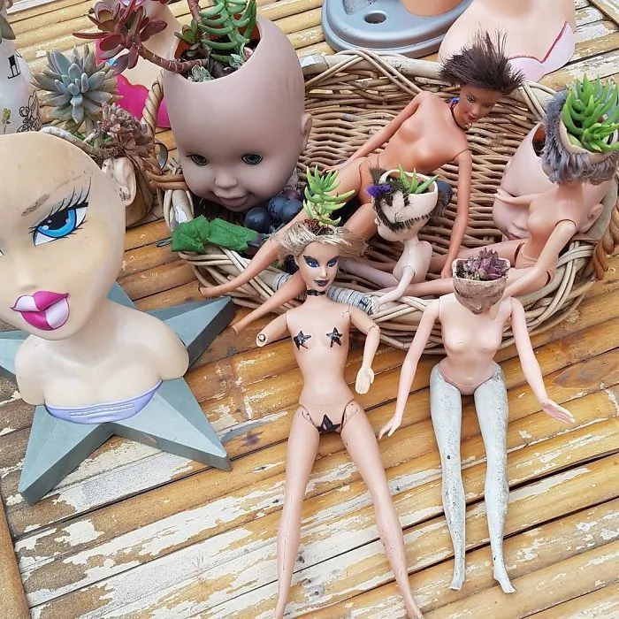 145 People Who Turned Old Dolls Into Planters And Scared The Hell Out Of Their Neighbors