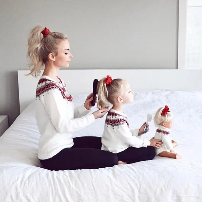 55 Fun Photos Of My Family That I Took To Fight Boredom