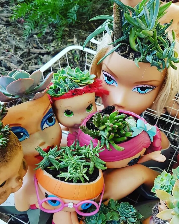145 People Who Turned Old Dolls Into Planters And Scared The Hell Out Of Their Neighbors