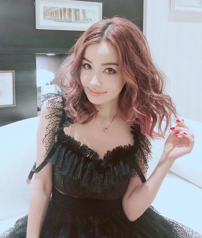 This Japanese Model Revealed Her Actual Age, And Nobody Believed Her