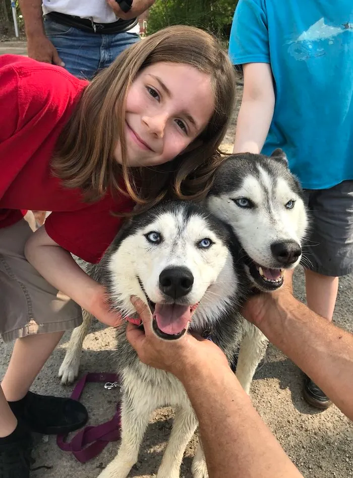 Twitter Is Thrilled With This Nine-Year-Old Blogger Who Has Hugged More Than 300 Dogs, Telling The Story Of Each One