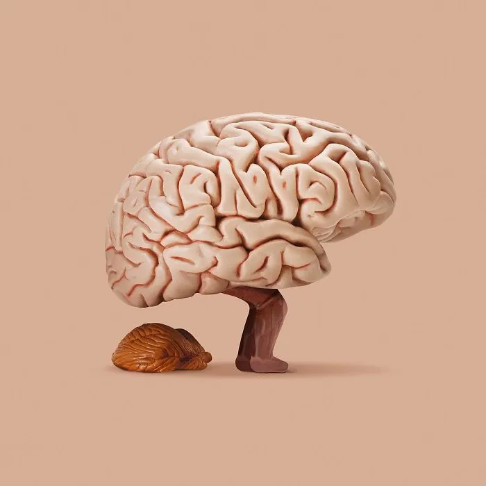 Artist Makes Incredible Manipulations That Will Surely Mess With Your Head