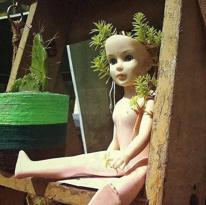 145 People Who Turned Old Dolls Into Planters And Scared The Hell Out Of Their Neighbors