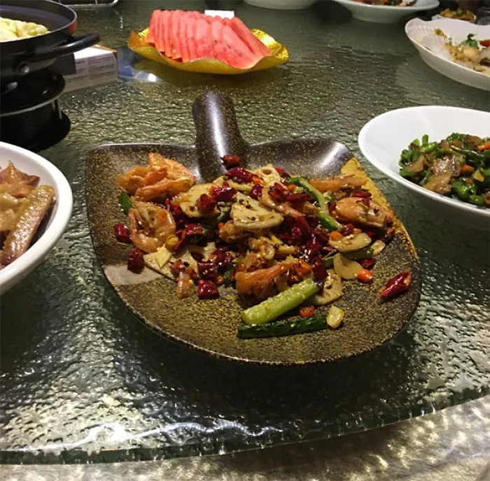 Boss, We’re Out Of Plates.... Wait, Never Mind, This Will Work