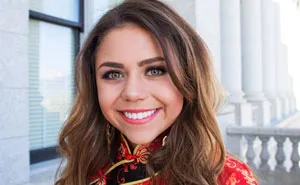 People Are Calling This Student Racist After She Posts Photos Of Her Prom Dress Online