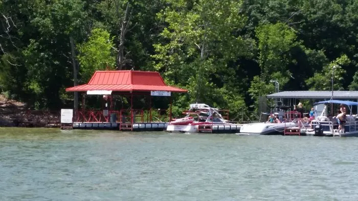 Pizza Hut Has A Dock For Carry Out On The Lake