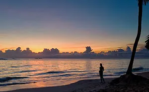 Stunning Photo-Series Reveals Sunsets From Around The World - One For Every Hour In The Day