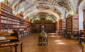 22 Pictures Of Beautiful Libraries That I Took While Traveling Around The World