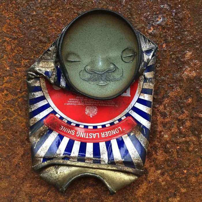 Artist Leaves His Paintings For People To Find After Getting Rejected By Art Galleries