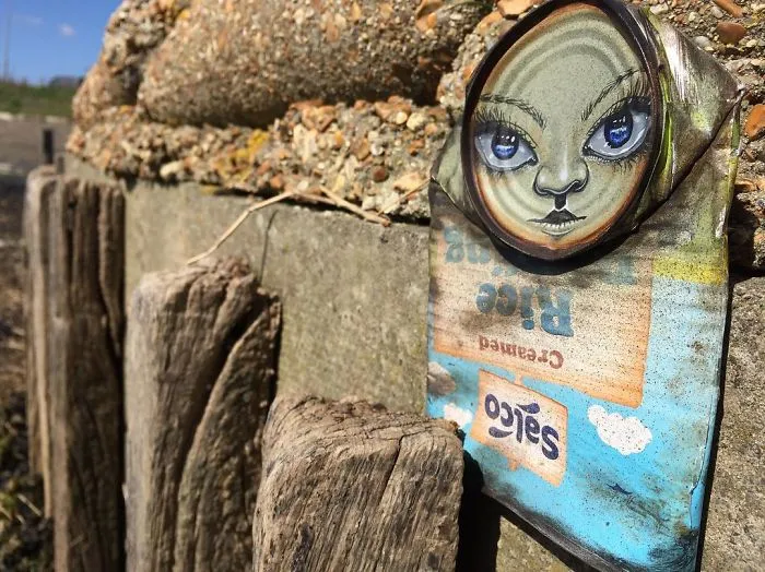 Artist Leaves His Paintings For People To Find After Getting Rejected By Art Galleries