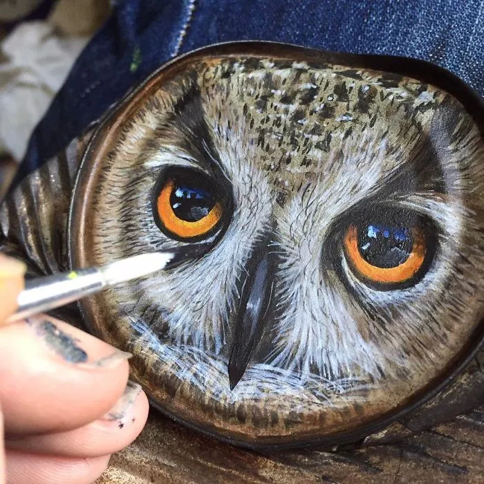 Artist Leaves His Paintings For People To Find After Getting Rejected By Art Galleries