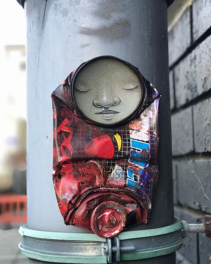 Artist Leaves His Paintings For People To Find After Getting Rejected By Art Galleries